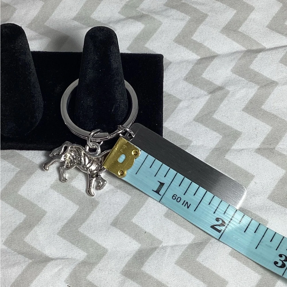 Fight like a zebra Keychain